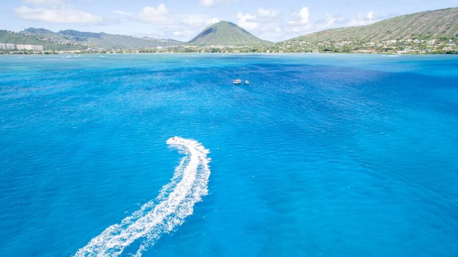 Oahu: Tandem Jet Ski Adventure on Maunalua Bay - Who will enjoy this tandem adventure