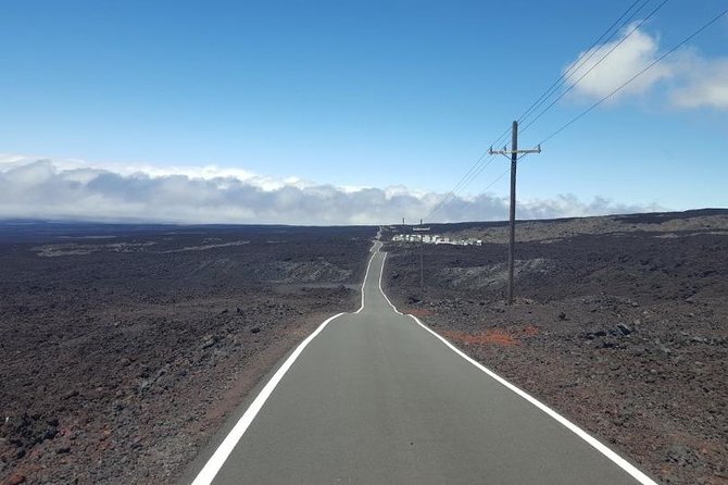 Oahu to Big Island : Big Island Volcano Helicopter Tour & Hilo 1 Day Tour - What the guides add to the day