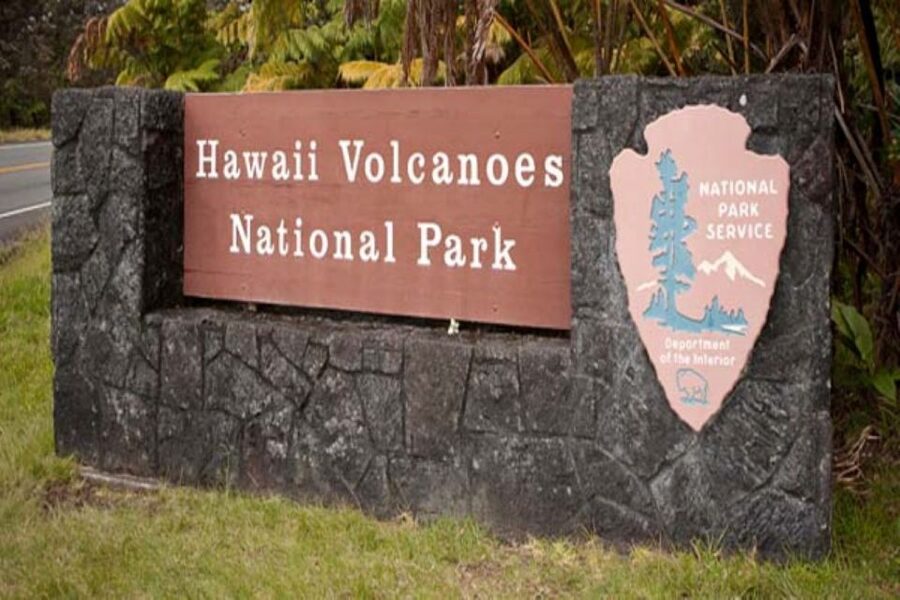 Oahu to Big Island Volcanoes National Park Adventure Tour - Start with the flight and airport details