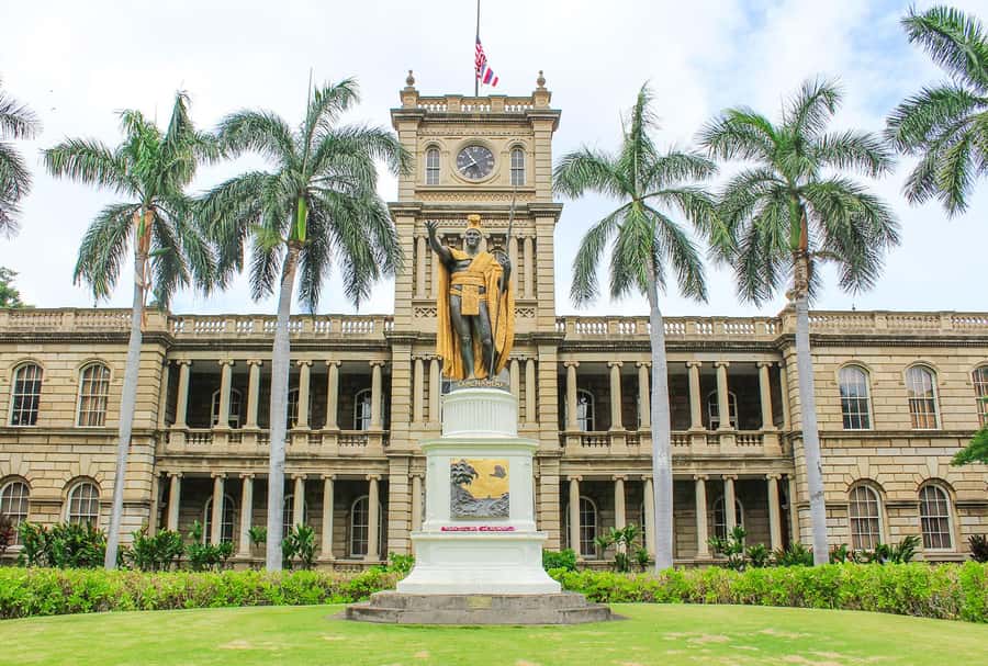 Oahu: USS Arizona Memorial and City Highlights Tour - The bag rule is strict