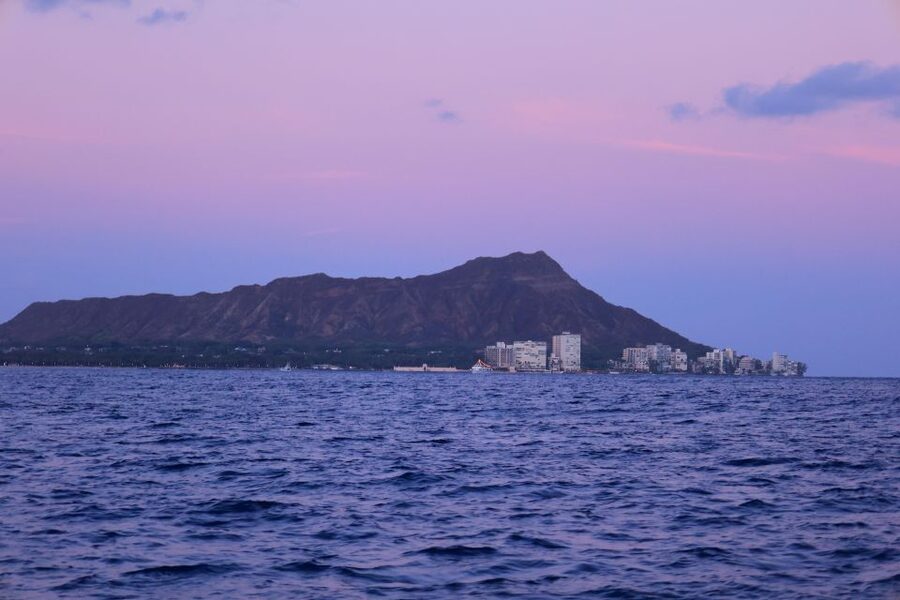Oahu: Waikiki BYOB Sunset Cruise - How much value do you get for $70?