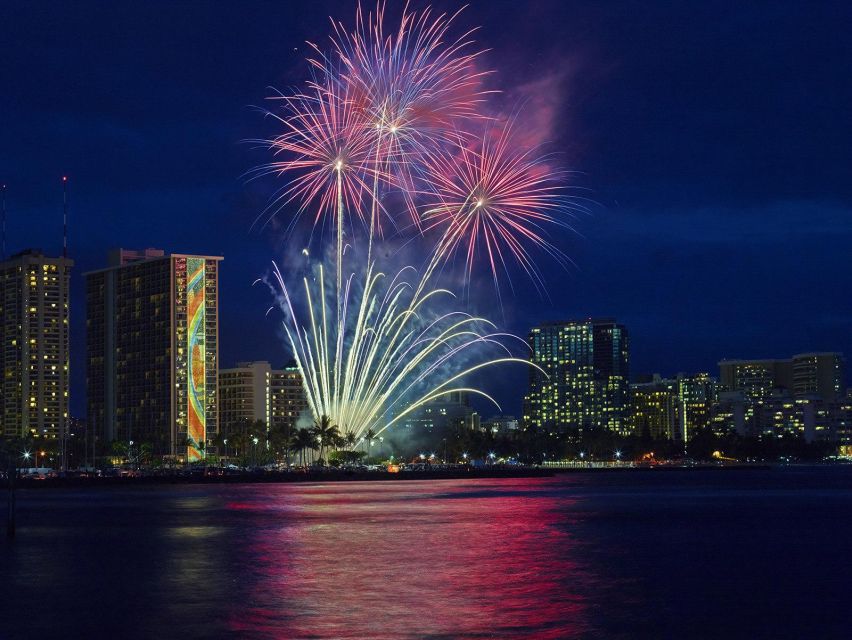 Oahu: Waikiki Fireworks Boat Cruise from Oahu - The Ala Moana shoreline during the first 30 minutes
