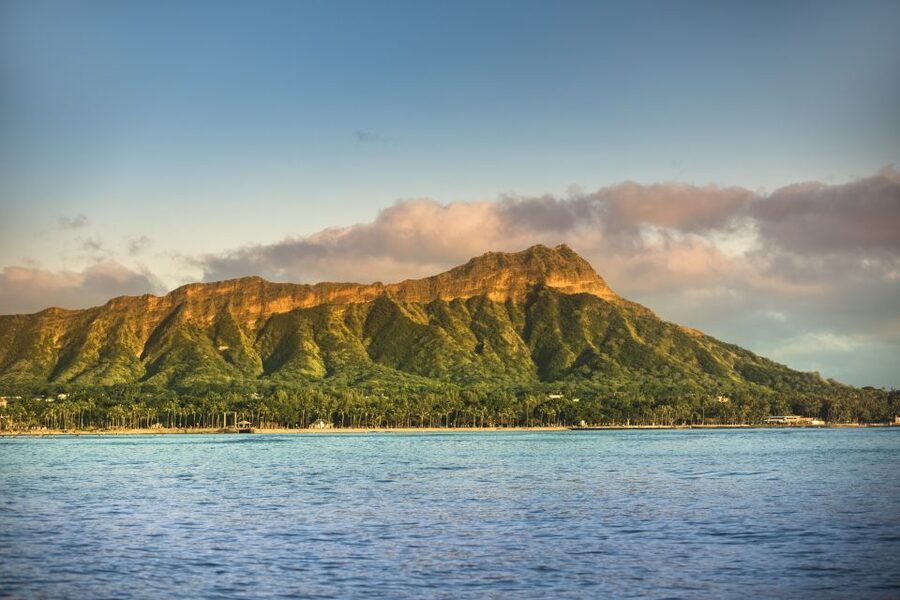 Oahu: Waikiki Glass Bottom Boat Sunset Cruise - Sunset is the real headline