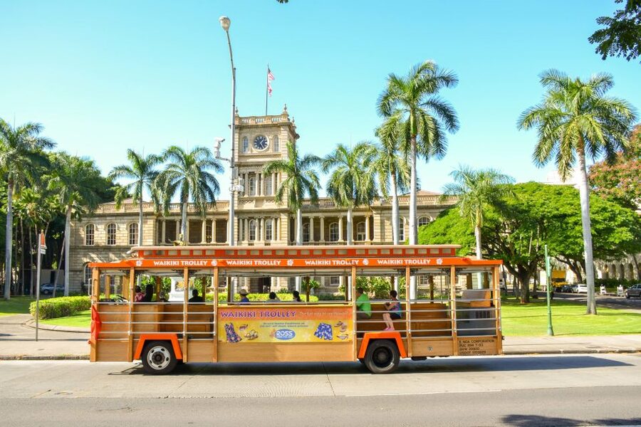 Oahu: Waikiki Trolley Hop-on Hop-off All-Line Pass - Why the Waikiki Trolley is useful beyond sightseeing