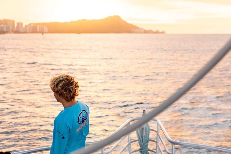 Oahu: Waikiki Turtle Canyons Cruise and Snorkel Excursion - Who will enjoy this excursion most?