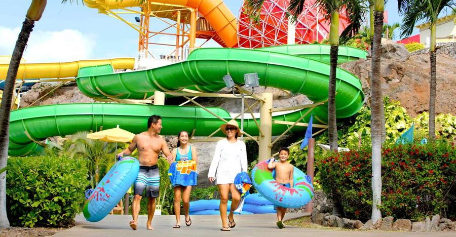 Oahu: Wet 'n' Wild Waterpark Ticket with Waikiki Transfer - Key points to know before you book