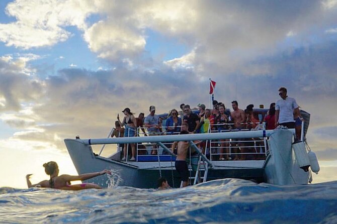 Paradise Waikiki Sunset Cruise + LIVE DJ + SWIMMING - What the boat is really like