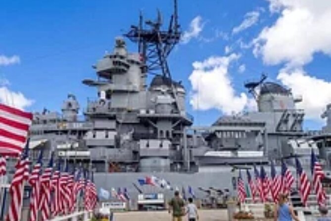 Pearl Harbor Arizona & Missouri tour from HNL Airport - Who should choose this tour?