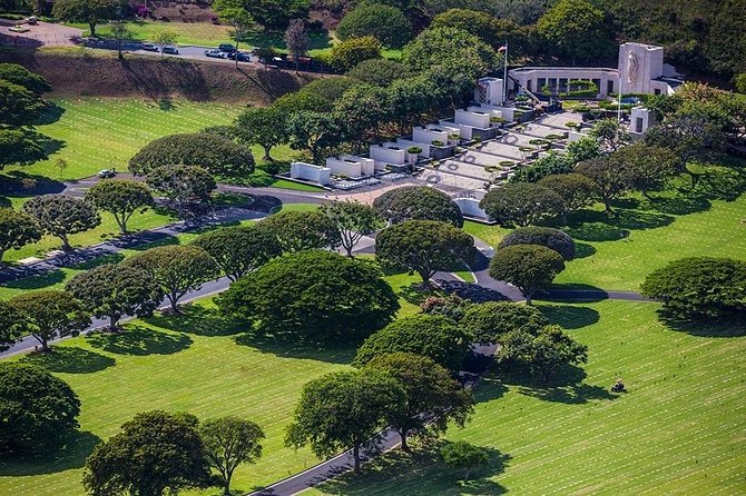 Pearl Harbor, National Memorial Cemetery and Honolulu City Tour - Key points before you book