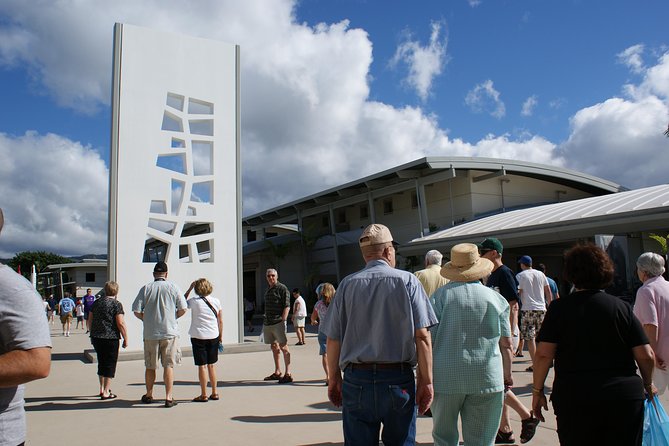 Pearl Harbor Official Deluxe Multimedia and VR Tour Combo - Who Will Get the Most From This Package