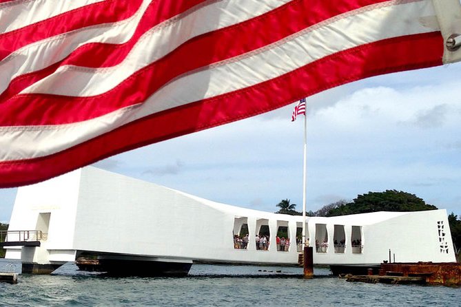 Pearl Harbor Tour Arizona Memorial and USS Bowfin - Why this four-hour Pearl Harbor visit works