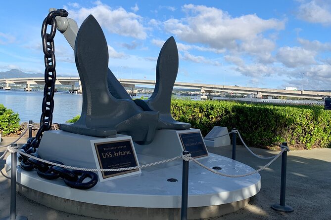 Pearl Harbor Tour Arizona Memorial and USS Bowfin - Exploring the USS Bowfin Submarine and Museum