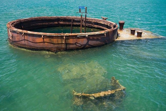 Pearl Harbor, USS Arizona and Honolulu City Tour - The strict Pearl Harbor bag rules