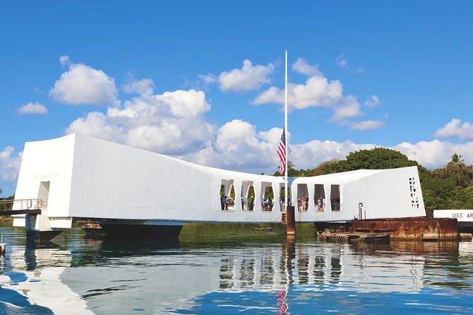Pearl Harbor, USS Arizona and Honolulu City Tour - Transport, pickup, and timing