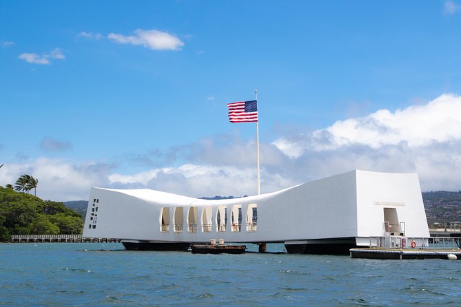 Pearl Harbor USS Arizona Memorial and Honolulu City Tour - The visitor center is more than a waiting area