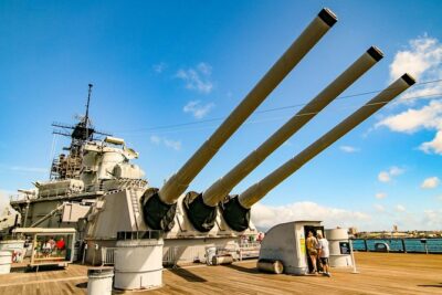 USS Arizona Memorial & USS Missouri Battleship Tour from Waikiki