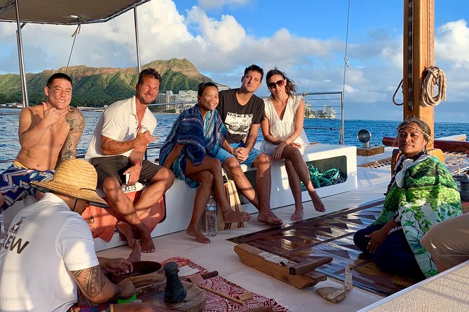 Polynesian Canoe Day Sail - What the two-hour sail feels like