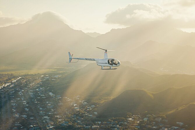 Private 60 Minutes Helicopter Tour in Honolulu - One hour gives you the whole island picture