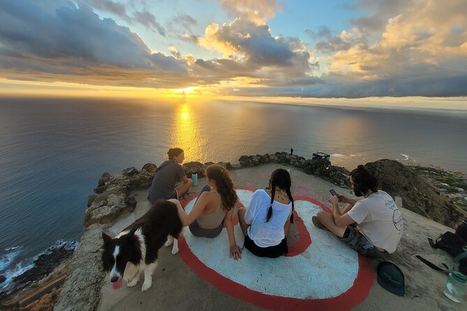 Private Bucket List Adventure Day- Hikes, Beaches, Waterfalls - Lanikai Pillbox and other viewpoint choices