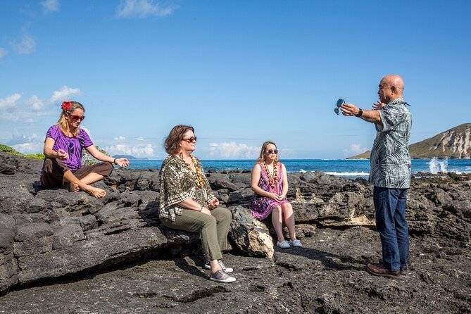 Private Customizable Grand Circle Island Tour of Oahu - Byodo-In Temple and the windward coast