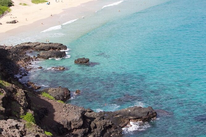 Private Customizable Grand Circle Island Tour of Oahu - North Shore beaches, shrimp, and surf country