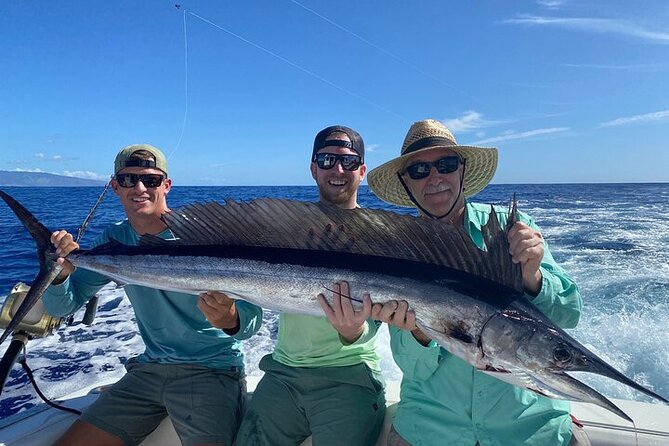 Private Deep Sea Full-Day Fishing Charter in Hawaiian Waters - Who will enjoy Magic most?