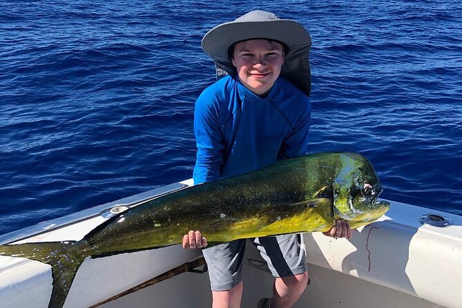 Private Deep Sea Full-Day Fishing Charter in Hawaiian Waters - A private charter aboard the 50-foot Magic