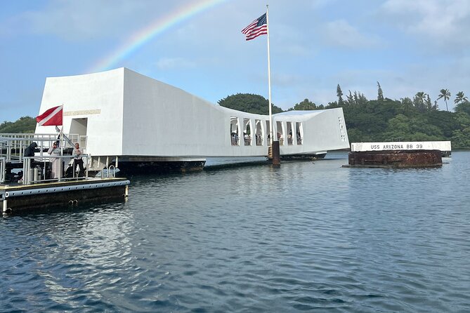 Private "Limousine" USS Arizona Memorial & Cultural Honolulu Tour - Pearl Harbor First, Then Historic Honolulu