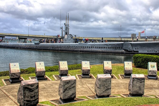 Private "Limousine" USS Arizona Memorial & Cultural Honolulu Tour - Who Will Enjoy This Private Honolulu Tour