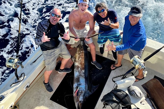 Private Luxury Sportfishing Experience Aboard Limitless - A private half-day on Oahu’s open water