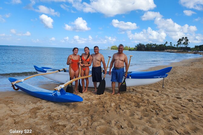 Private North Shore Hawaiian outrigger Canoe and turtle adventure - Learning the four-person outrigger canoe