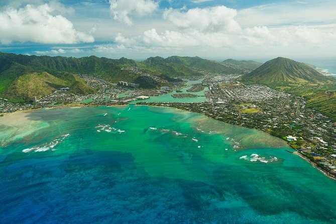 Private Oʻahu Helicopter Experience: All Window Seats - Kualoa Beach Park and Mokoliʻi Island