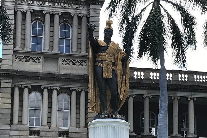 Private Pearl Harbor and Honolulu City Tour - Punchbowl and the National Memorial Cemetery of the Pacific