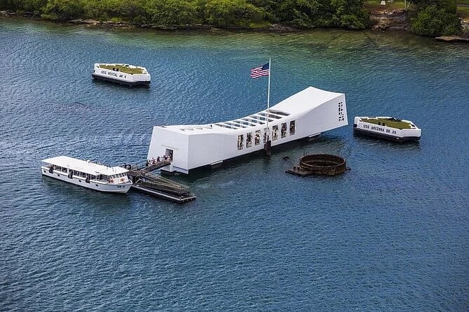 Private Pearl Harbor USS Arizona Memorial - What a private tour changes