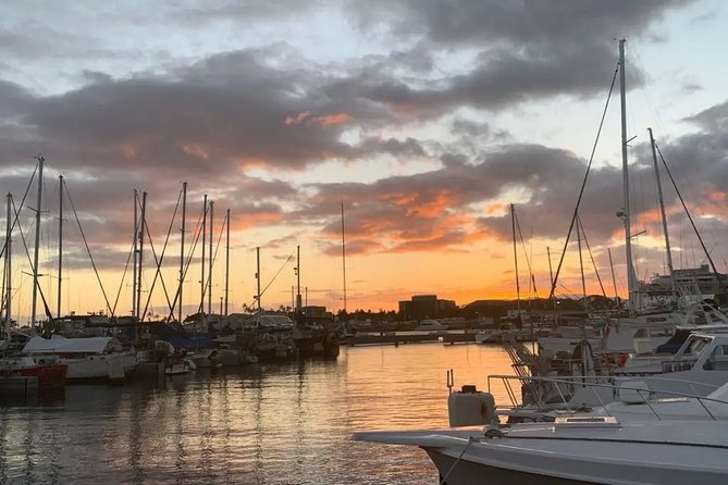 Private Sunset Boat Cruise in Waikiki Honolulu - Bring your own evening refreshments