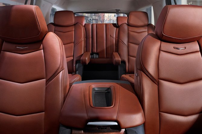 Private Transfer: Honolulu Airport HNL to Honolulu in Luxury SUV - Key points about this HNL transfer