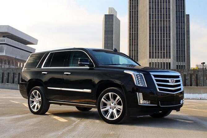 Private Transfer: Honolulu Airport HNL to Honolulu in Luxury SUV - What happens from baggage claim to hotel
