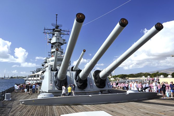 Private USS Arizona and USS Missouri Pearl Harbor Tour - Why the Arizona and Missouri pairing works