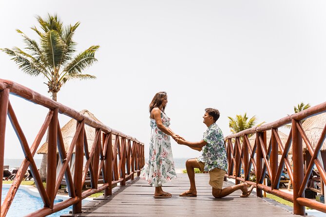 Professional Photo Shoot: Hire a Photographer in Honolulu - Photographers who help you feel natural