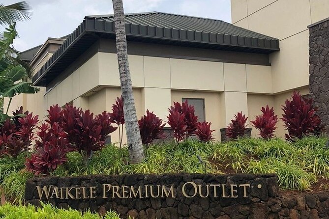 Roundtrip Shuttle from Waikiki Hotels-Waikele Premium Outlets - Why this shuttle makes sense from Waikiki