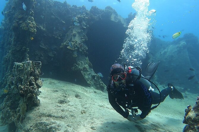SCUBA Dive at Electric Beach with Photos -No Certification Needed - Randy and Talia’s teaching style