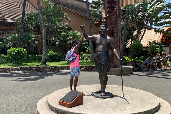 Small Group-Oahu Tour, Dole Plantation, Northshore, Sunset Beach - Dole Plantation, pineapples, and a quick start