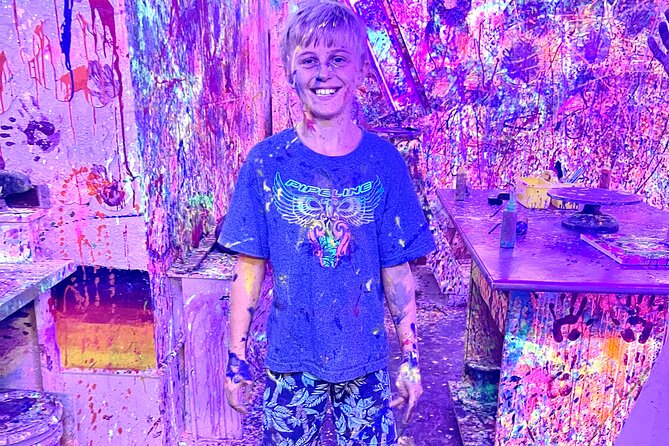 Splatter Art Paint Studio Experience in Hawaii - What You Take Home