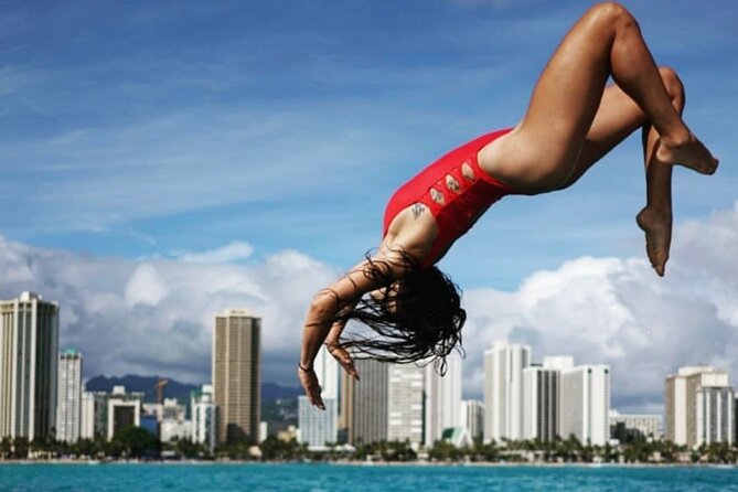 Sunset Boat Cruise: Swim and Cruise Waikiki - What happens at Waikiki Bay