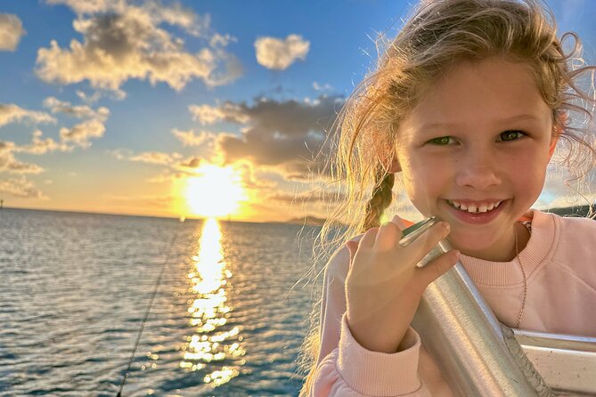 Sunset Cruise Waikiki - Golden Hour Cocktail Cruise - Why a Waikīkī sunset looks better from the water
