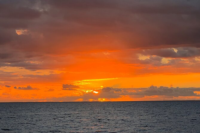 Sunset Cruise Waikiki - Golden Hour Cocktail Cruise - Who will enjoy this cruise most?