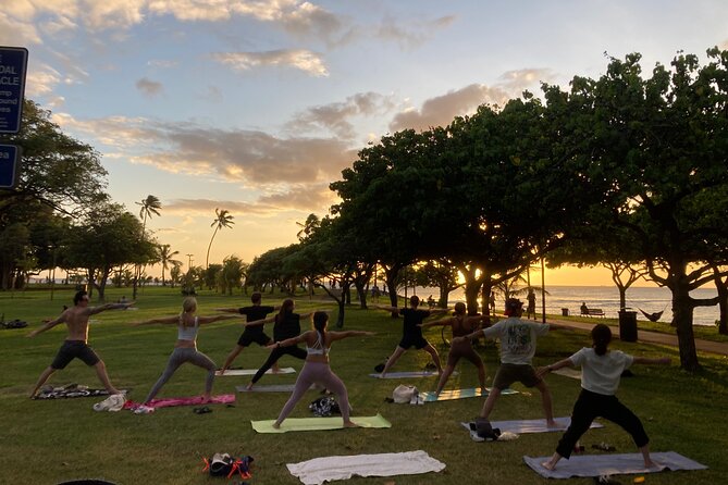 Sunset Yoga Flow at Magic Island - Finding the meeting spot without losing the first 25 minutes