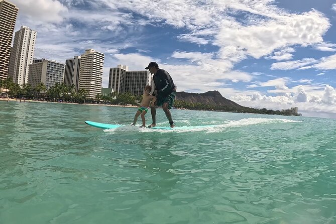 Surf lessons for beginners in Waikiki - What happens during the two-hour lesson