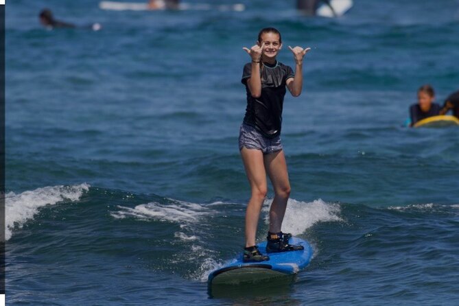 Surfing Lessons in Waikiki - Key points to know before paddling out