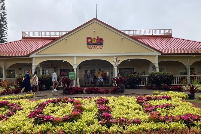 "The Dole Plantation" & "North Shore" Private Limousine VIP Tour! - Why this private North Shore trip works